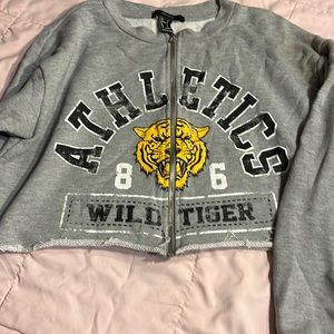 Forever 21 crop sweater zip up in front